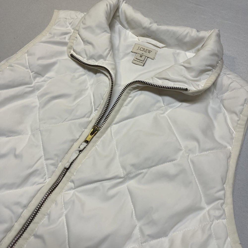 J CREW Down Filled Quilted Puffer Vest Jacket Womens Medium Cream